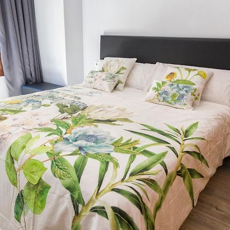 Apartamentos Onnight Màlaga Exteriér fotografie